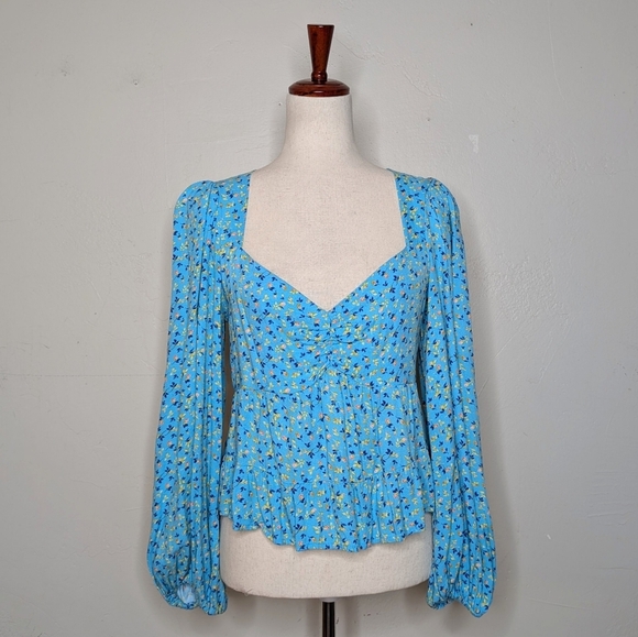 AFRM Blue Ditsy Floral Puff Sleeve Sweetheart Neckline Blouse Size Medium - Picture 1 of 8